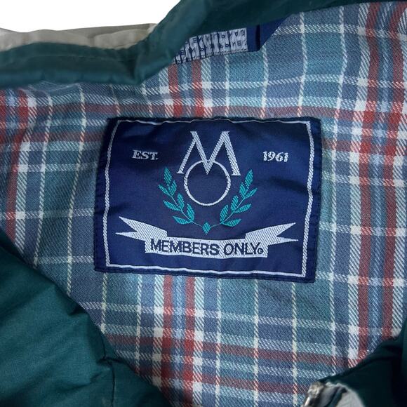 Members Only XLT Jacket | Beige Windbreaker Retro 80s Dadcore Plaid Lined Coat - Picture 7 of 13